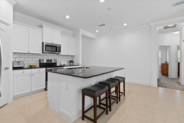 7526 RIDGELAKE CIRCLE, Bradenton, FL 34203