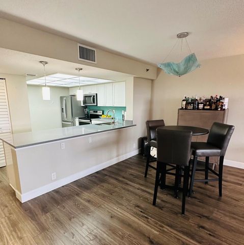 3200 Port Royale Drive N 2004, Fort Lauderdale, FL 33308