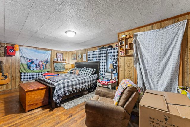 102 W Sparta St, Mcminnville, TN 37110