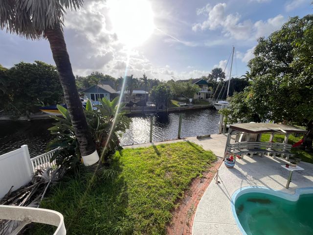 1614 SW 18TH Avenue B, Fort Lauderdale, FL 33312