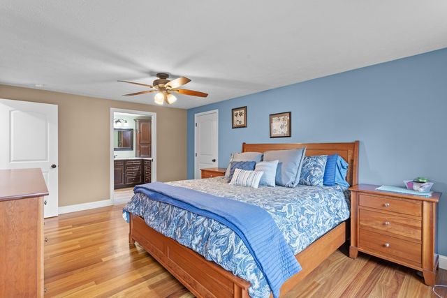 13 Newstead Street, Litchfield, NH 03052