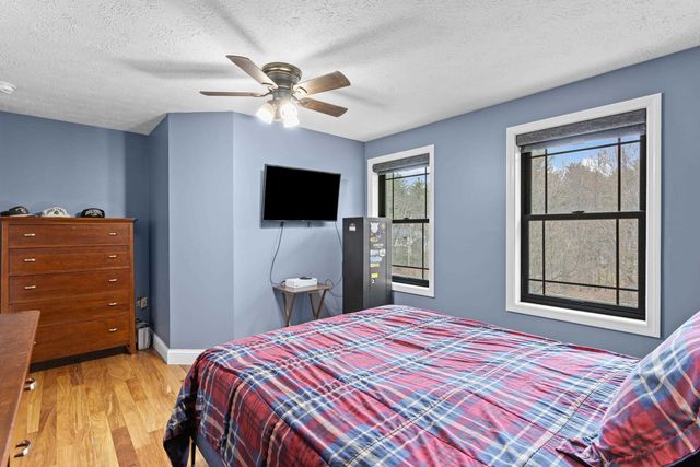 13 Newstead Street, Litchfield, NH 03052