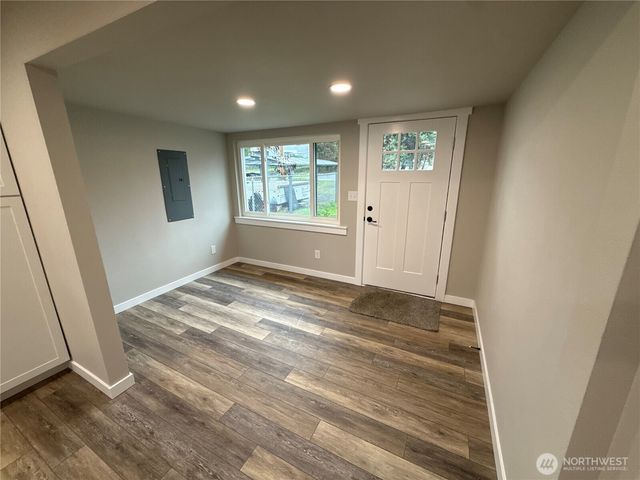 4123 McCall Boulevard W, Bremerton, WA 98312