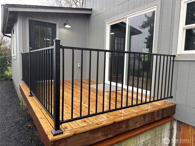 4123 McCall Boulevard W, Bremerton, WA 98312