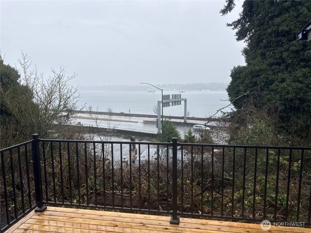 4123 McCall Boulevard W, Bremerton, WA 98312