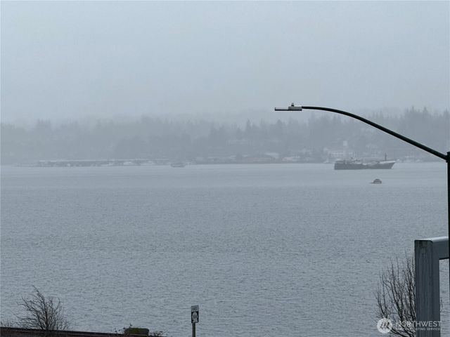 4123 McCall Boulevard W, Bremerton, WA 98312