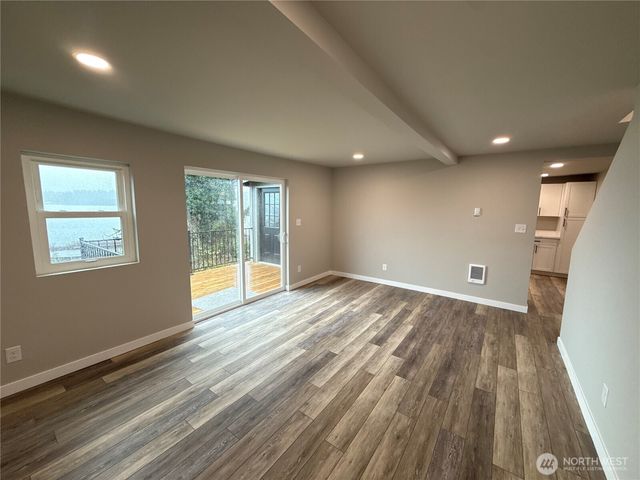 4123 McCall Boulevard W, Bremerton, WA 98312