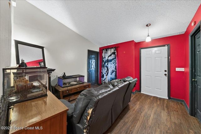 1802 Wildcat Avenue SE, Palm Bay, FL 32909