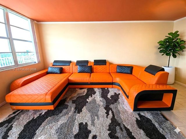 2851 NE 183rd St 906E, Aventura, FL 33160