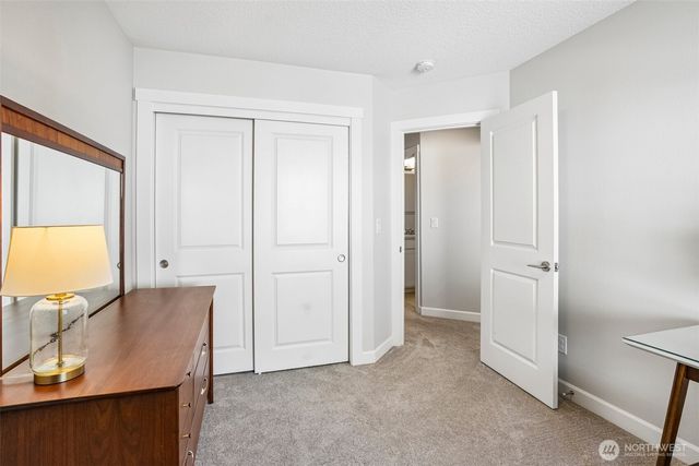 13715 NW 7th Place, Vancouver, WA 98685