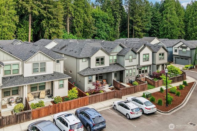 13715 NW 7th Place, Vancouver, WA 98685