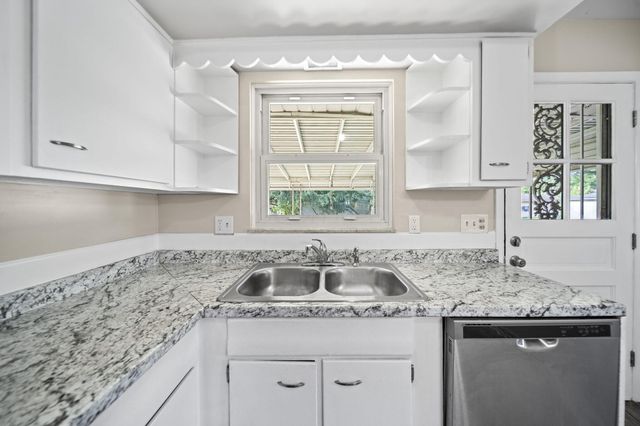 4287 Colby Avenue, Columbus, OH 43227