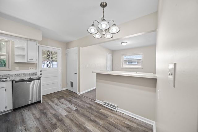 4287 Colby Avenue, Columbus, OH 43227
