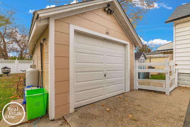 1413 14th Street, Port Huron, MI 48060