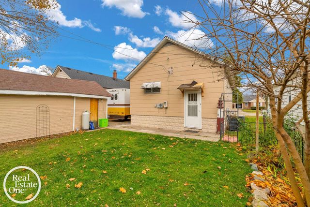 1413 14th Street, Port Huron, MI 48060