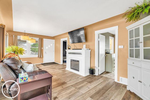 1413 14th Street, Port Huron, MI 48060