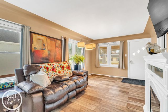 1413 14th Street, Port Huron, MI 48060