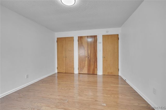 86 Farber Ln, Amherst, NY 14221