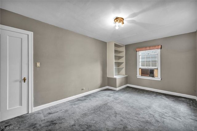3295 Glencairn Road, Shaker Heights, OH 44122