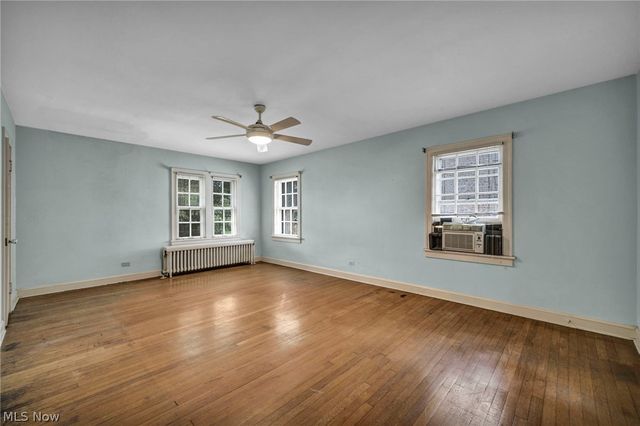 3295 Glencairn Road, Shaker Heights, OH 44122