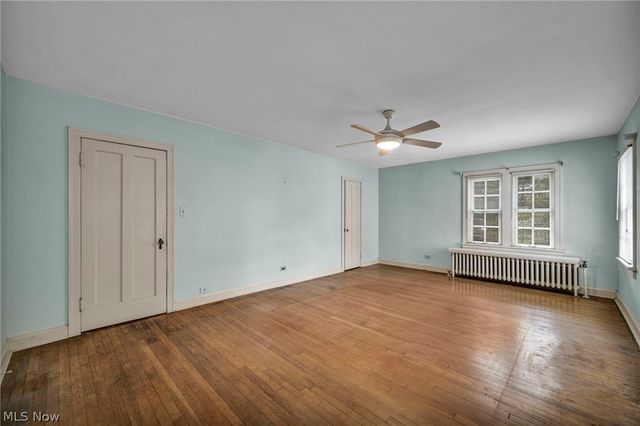 3295 Glencairn Road, Shaker Heights, OH 44122