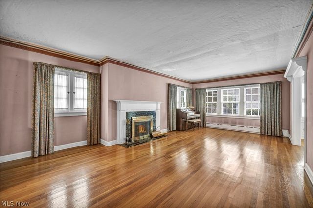 3295 Glencairn Road, Shaker Heights, OH 44122