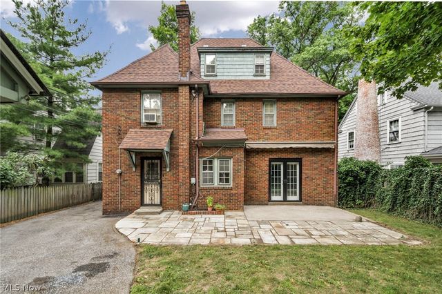 3295 Glencairn Road, Shaker Heights, OH 44122