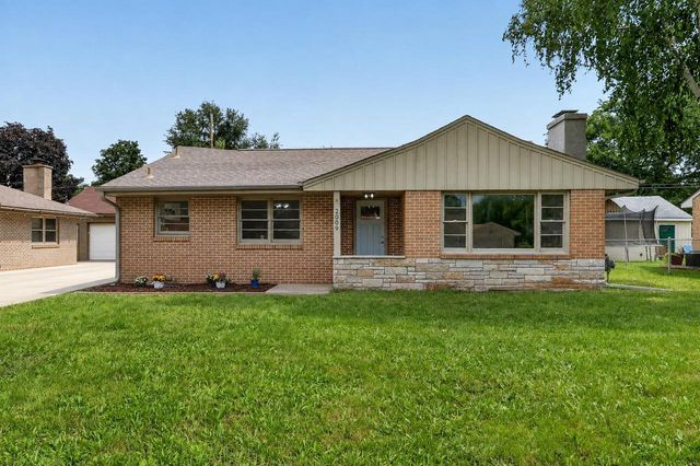 2009 S Glen Avenue, Beloit, WI 53511
