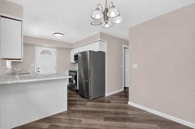 2009 S Glen Avenue, Beloit, WI 53511