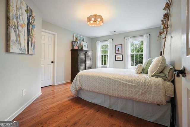 1011 Fairway Valley Drive, Woodstock, GA 30189