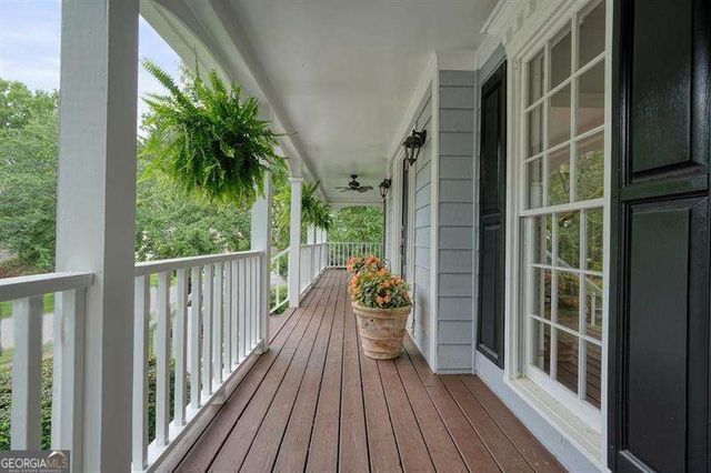 1011 Fairway Valley Drive, Woodstock, GA 30189