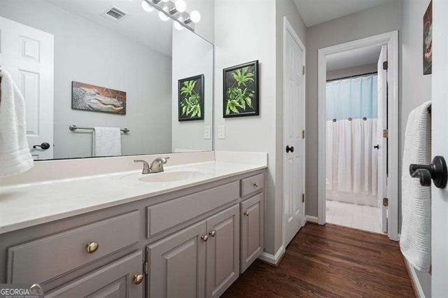 1011 Fairway Valley Drive, Woodstock, GA 30189