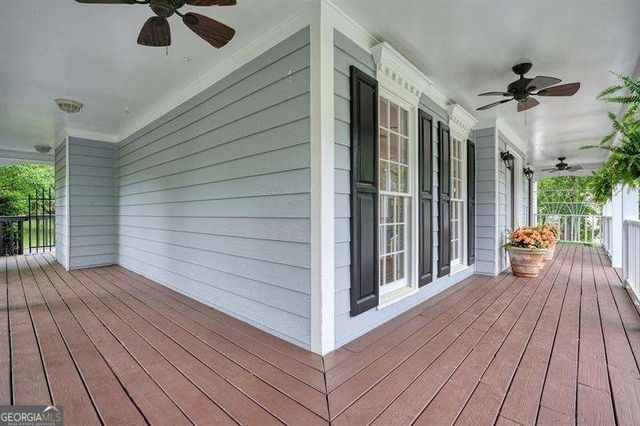 1011 Fairway Valley Drive, Woodstock, GA 30189