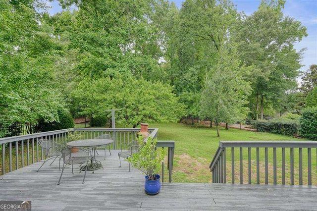 1011 Fairway Valley Drive, Woodstock, GA 30189
