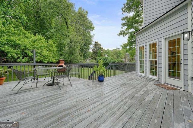 1011 Fairway Valley Drive, Woodstock, GA 30189