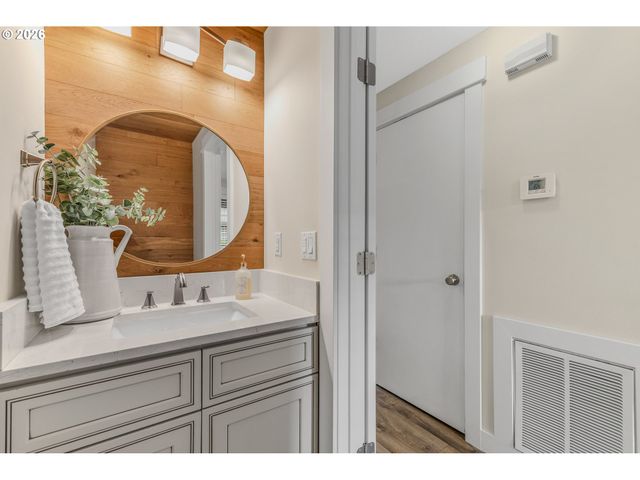 15410 Ne 47TH Cir, Vancouver, WA 98682