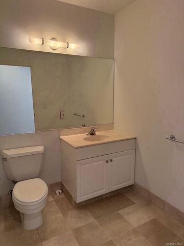 100 New Roc City Place 308, New Rochelle, NY 10801