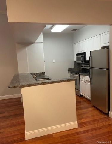 100 New Roc City Place 308, New Rochelle, NY 10801