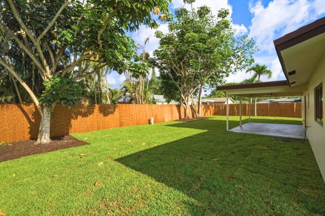 6711 NW 28th Terrace, Fort Lauderdale, FL 33309
