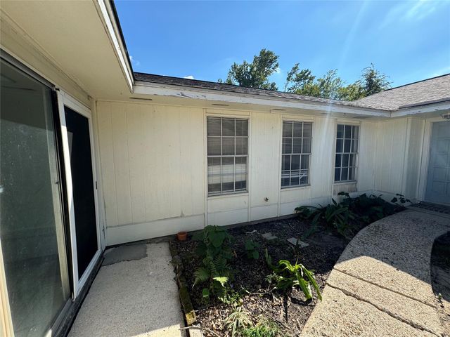 23227 Low Ridge, Spring, TX 77373