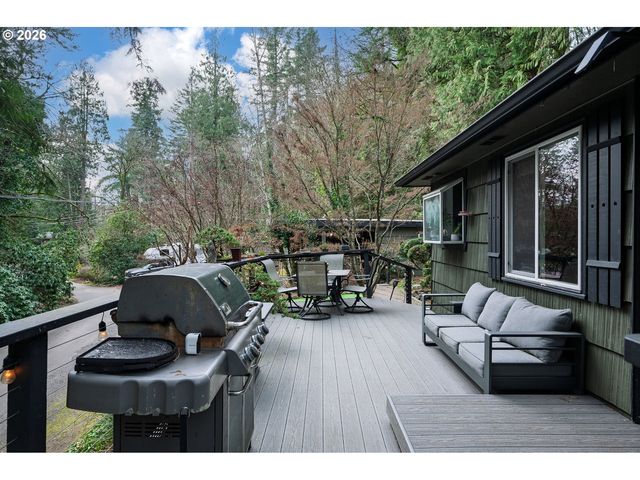 2685 Sw 89TH Ave, Portland, OR 97225