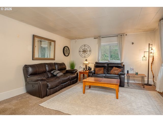 2685 Sw 89TH Ave, Portland, OR 97225