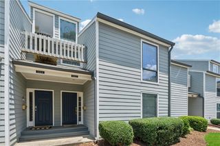 1023 Riverbend Club SE Drive, Atlanta, GA 30339