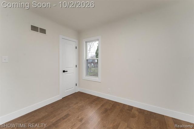 769 Coolidge Avenue, Clawson, MI 48017