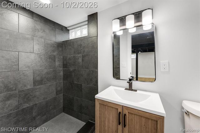 769 Coolidge Avenue, Clawson, MI 48017