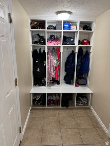 1317 S 150 E, Kaysville, UT 84037