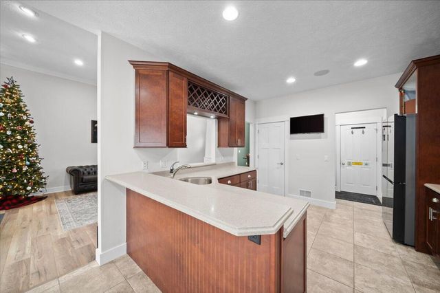 5903 Chandonnet Drive, Muskegon, MI 49444