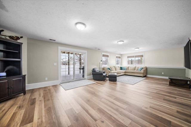 5903 Chandonnet Drive, Muskegon, MI 49444