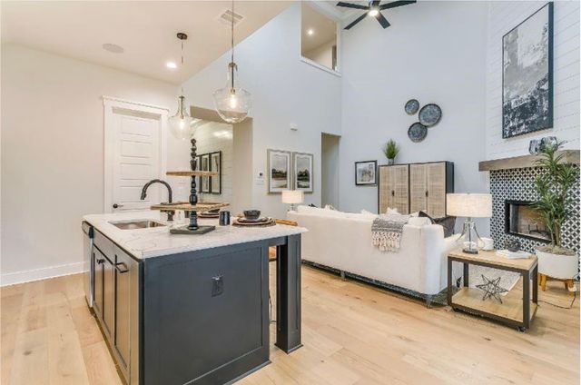 750 Indian Blanket Drive, Midlothian, TX 76065