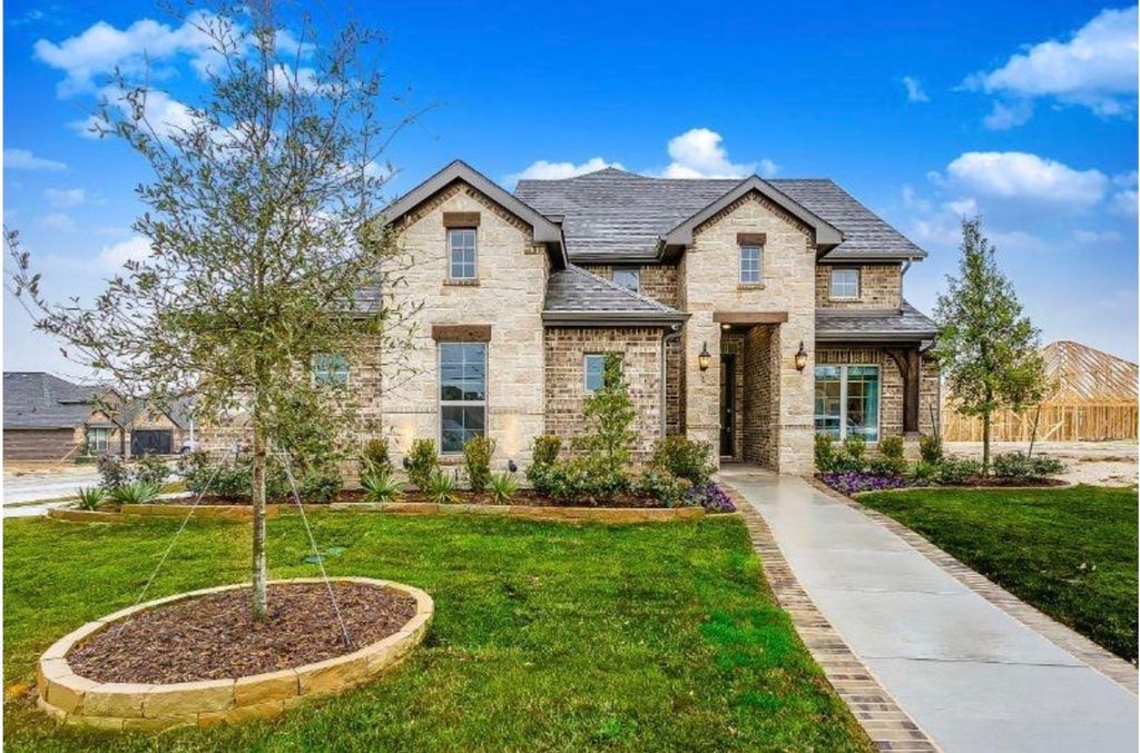 750 Indian Blanket Drive, Midlothian, TX 76065